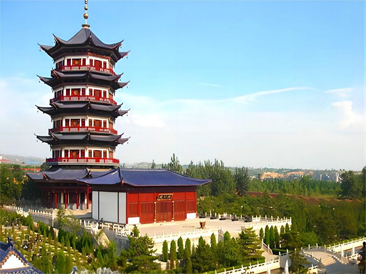 北京的确有很多陵园，每个陵园都有其独特之处